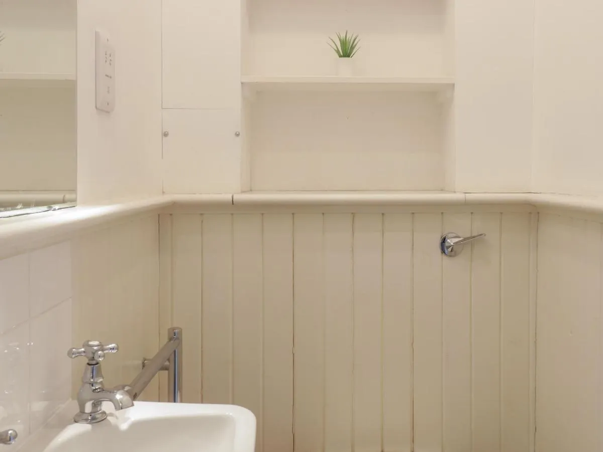 3 Lynedoch Place Apartment Edinburgh